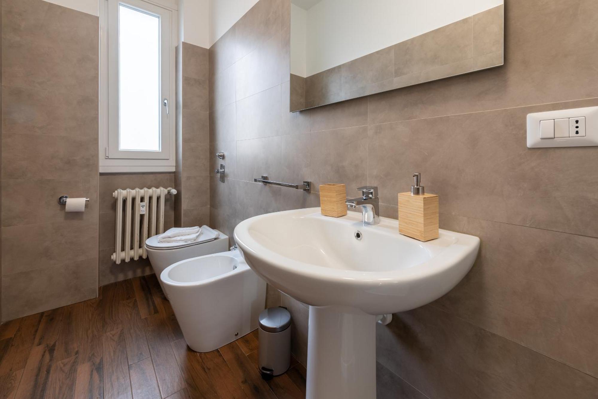 Guest Planet - Bicocca Suites Milano Экстерьер фото
