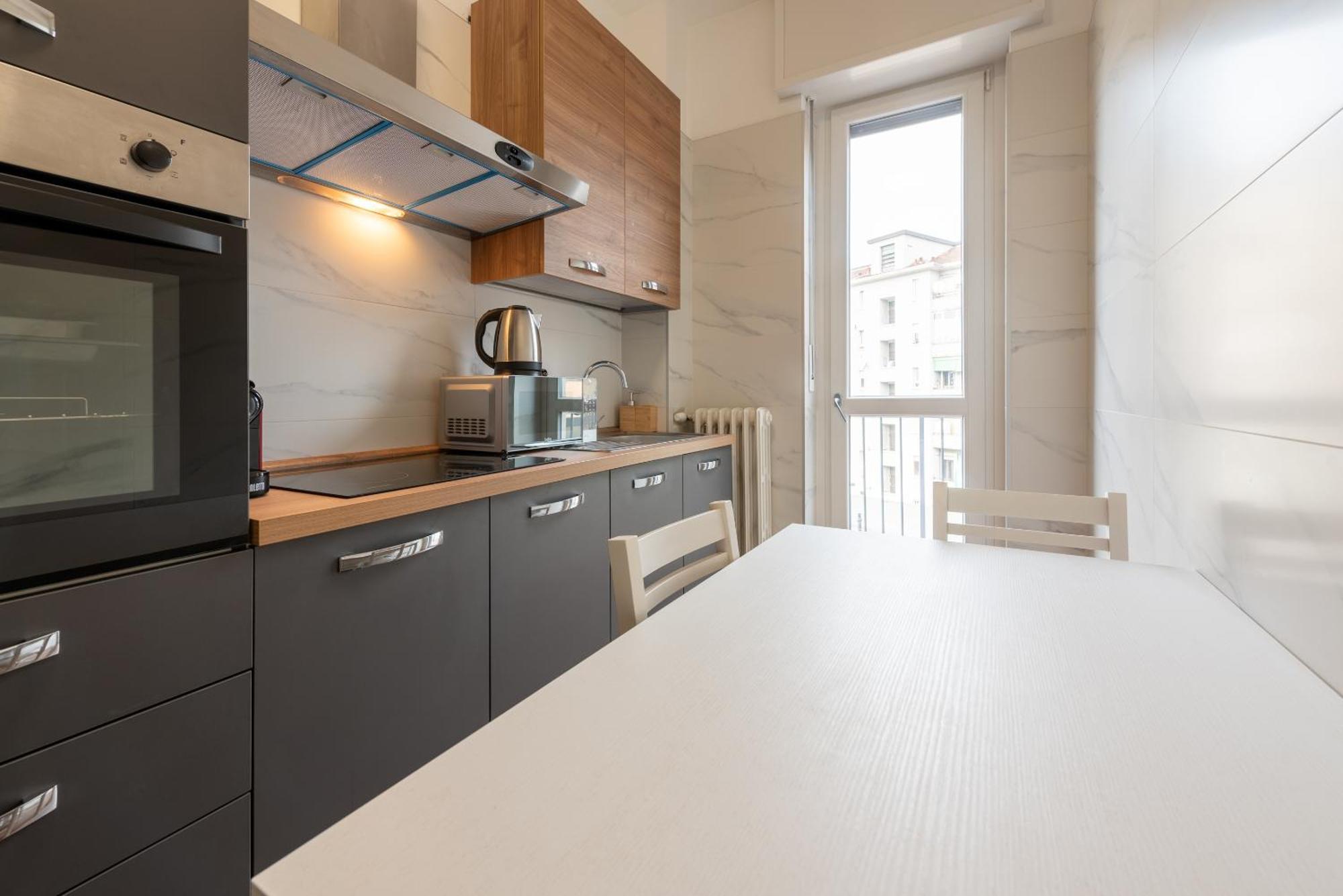 Guest Planet - Bicocca Suites Milano Экстерьер фото
